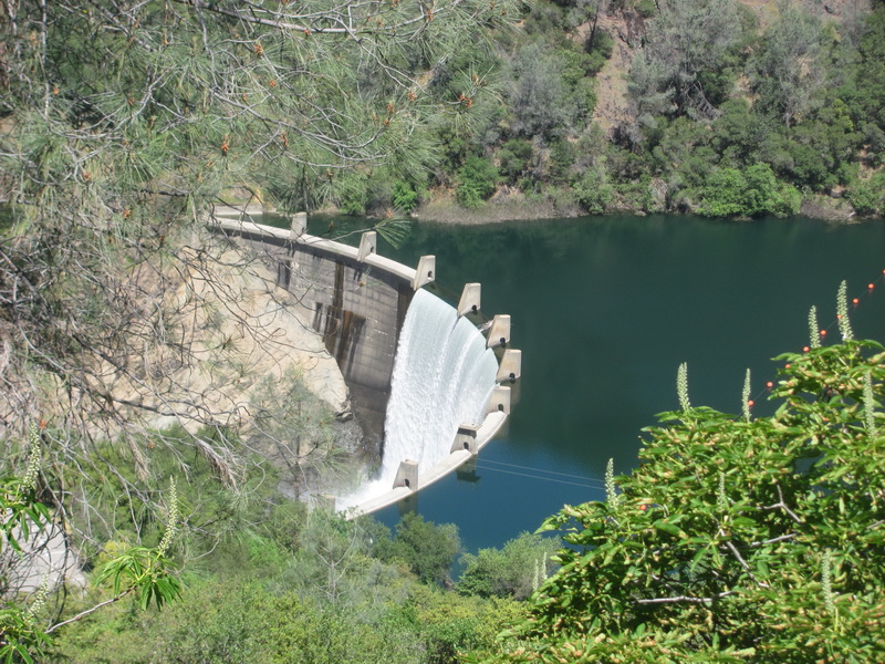 dam creating Lake Clementine